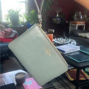 Coach Green Leather Clutch Wristlet